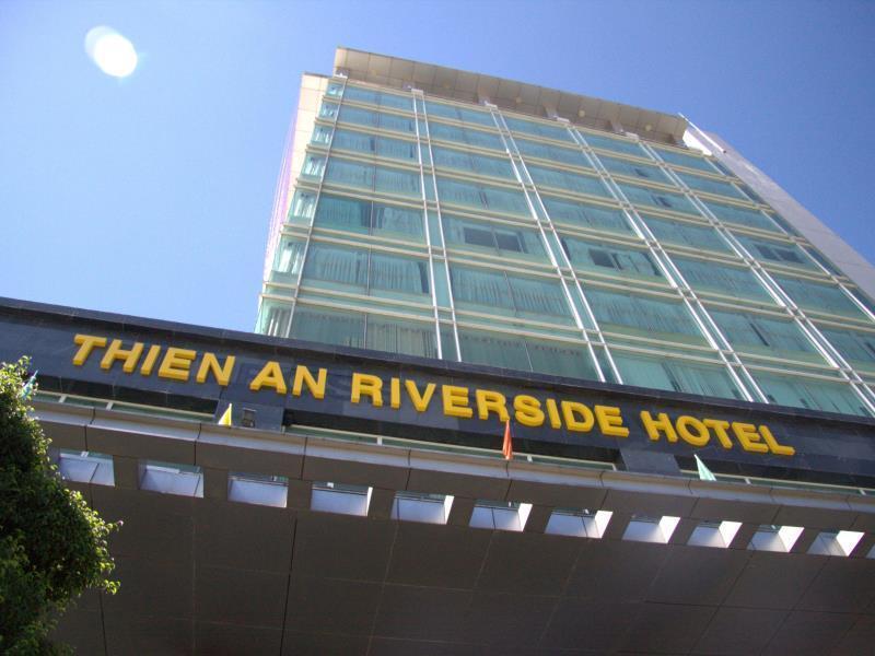 Thien An Riverside Hotel Куангнгай Екстер'єр фото