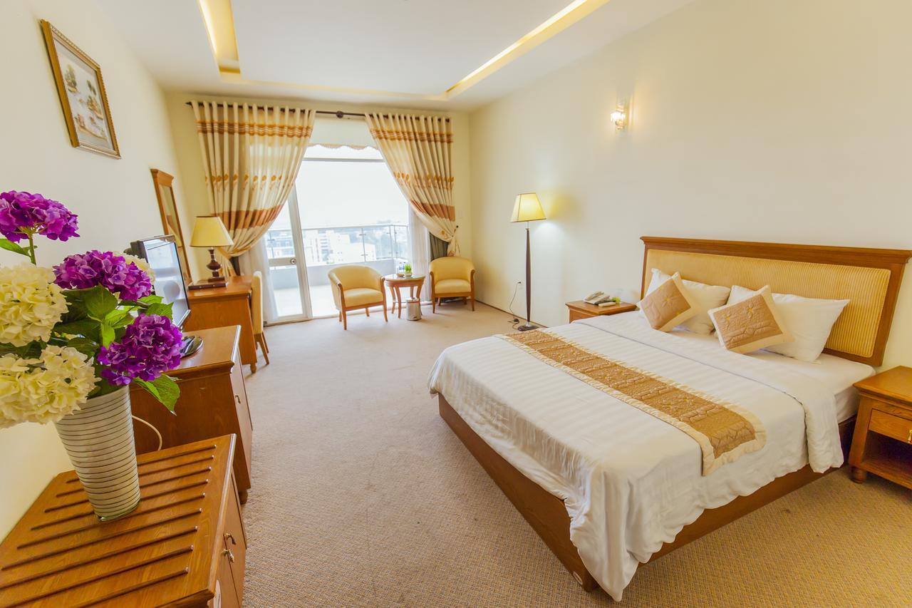 Thien An Riverside Hotel Куангнгай Екстер'єр фото